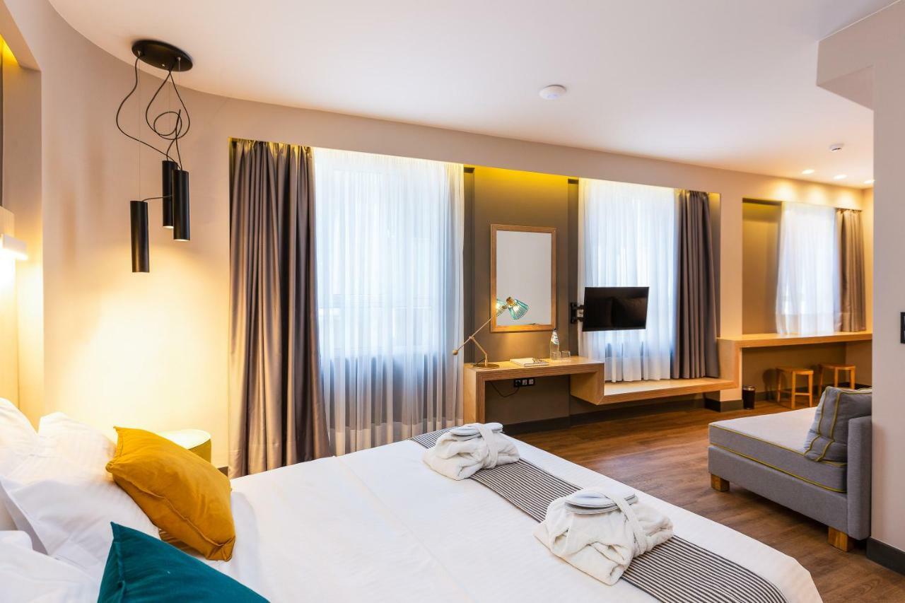St. Bjur Suites Athene Buitenkant foto